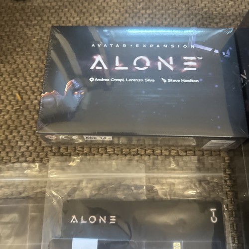 Alone ™ (embalaje original/edición alemana) 2nd Print Run Horrible Kickstarter + complementos - Imagen 3 de 7