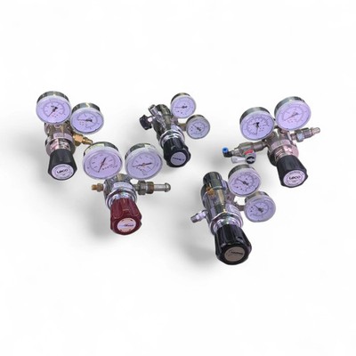Praxair, Harris, Leco, VWR Assorted 2-Stage Gas Pressure Regulators (Lot of 5x)