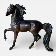 Breyer Stablemates Semi Gloss Bay Morgan | 1:32 Stablemate Model Horses | G2