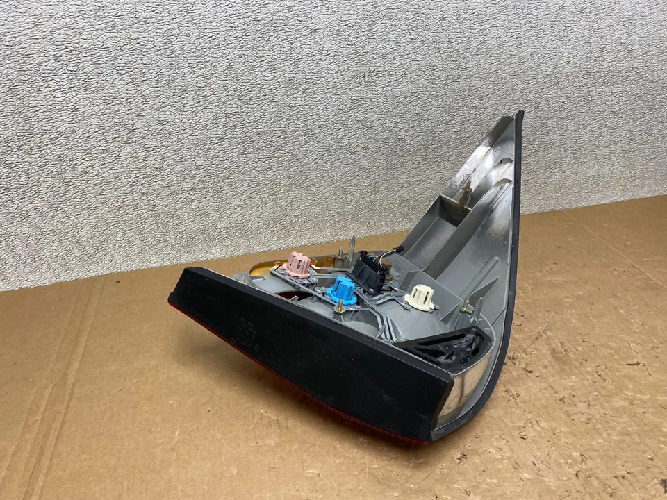 2000-2002 Mercedes-Benz S-Class Tail Light Right Passenger Side Oem V5167 DW - Image 4 of 4