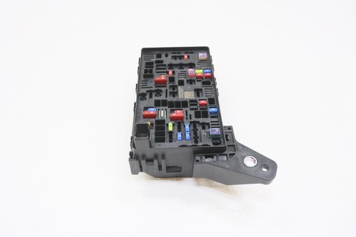 2021 - 2024 JEEP GRAND CHEROKEE L POWER DISTRIBUTION FUSE RELAY BOX MODULE OEM - Picture 2 of 12