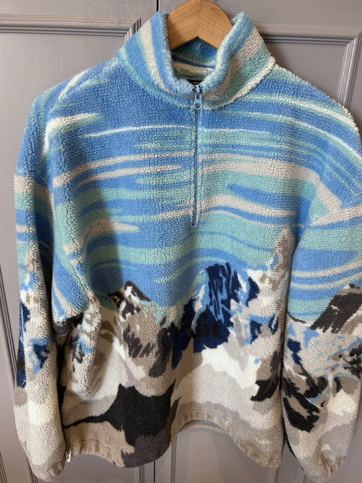 Picture 1 of 2