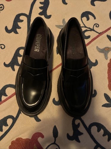 Campers Size 7, 38 EU New ,black