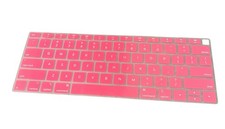 APPLE SILICONE KEYBOARD SKIN PINK