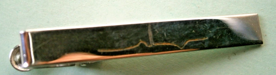 (4) Clipes de gravata vintage de prata esterlina, 1 3/4 pol. até 2 pol. largura, pesa 30 gramas - Imagem 4 de 4