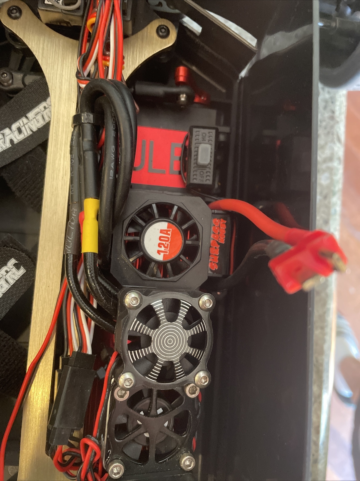 JLB RACING Cheetah 6s 100+mph RC truck GYROSCOPE custom rtr 1/10 1/8 car 1500ft
