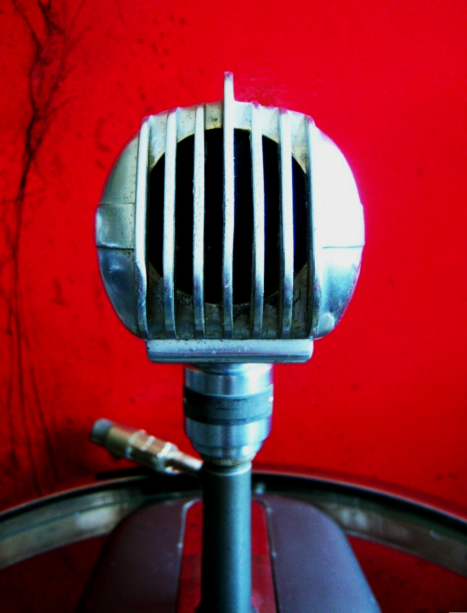 Vintage 1940's Turner 33D dynamic microphone old midcentury