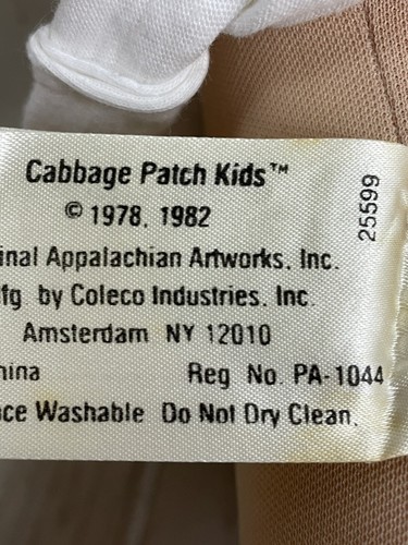 1978/1982 Cabbage Patch Dolls Bald Blue Eyes Boy Full Outfit - Picture 10 of 11
