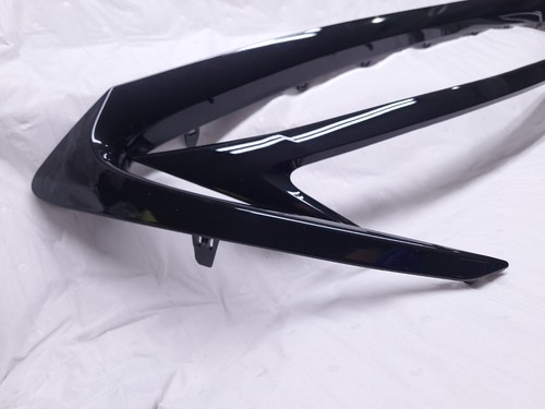 Jeu de 2 moulures de calandre avant noir brillant pour Lexus CT200H 2014-2017 - Photo 4 sur 5