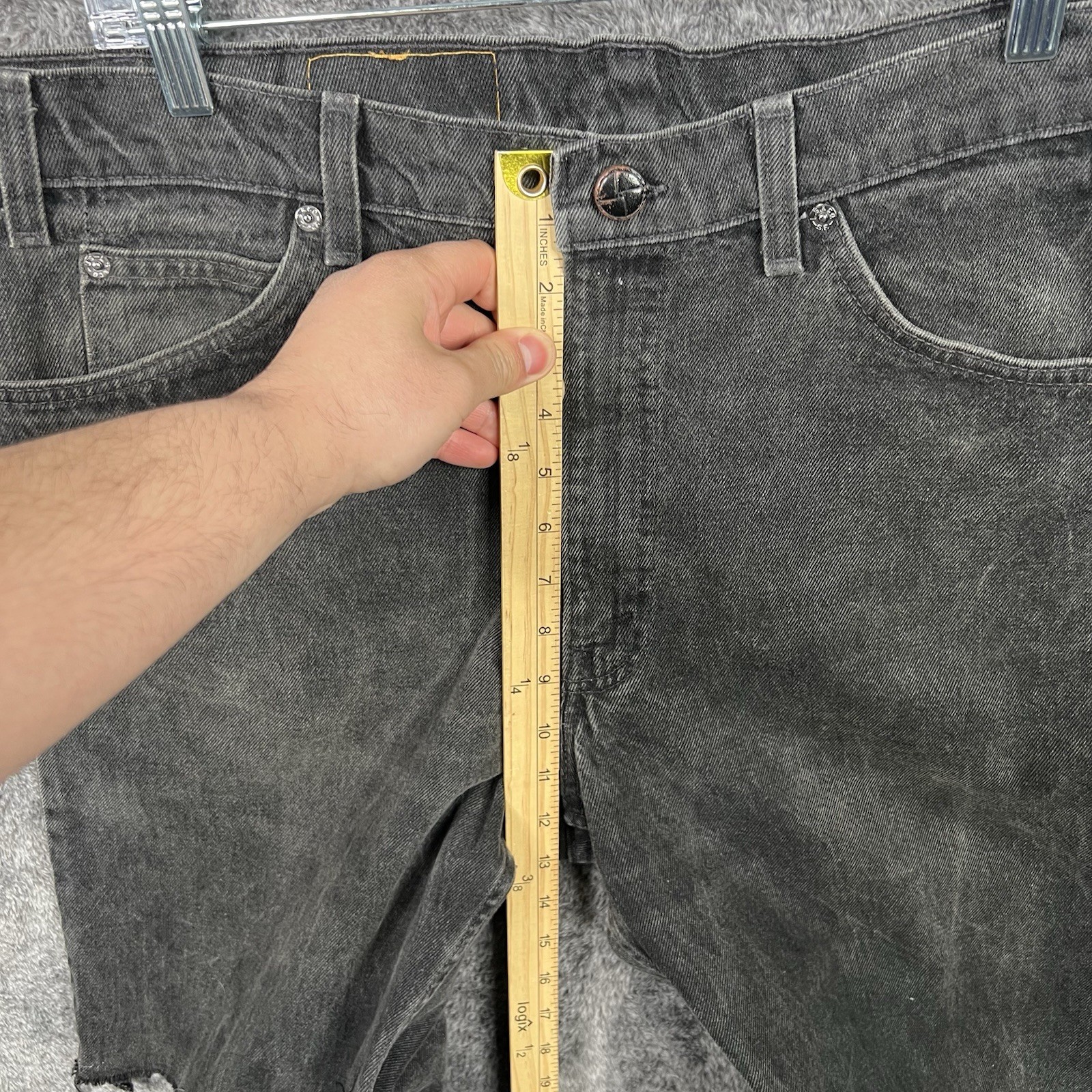 Vintage Levis 555 Shorts Mens 38 Black Cut Off Jorts Orange Tab Grunge 90s thumbnail 3