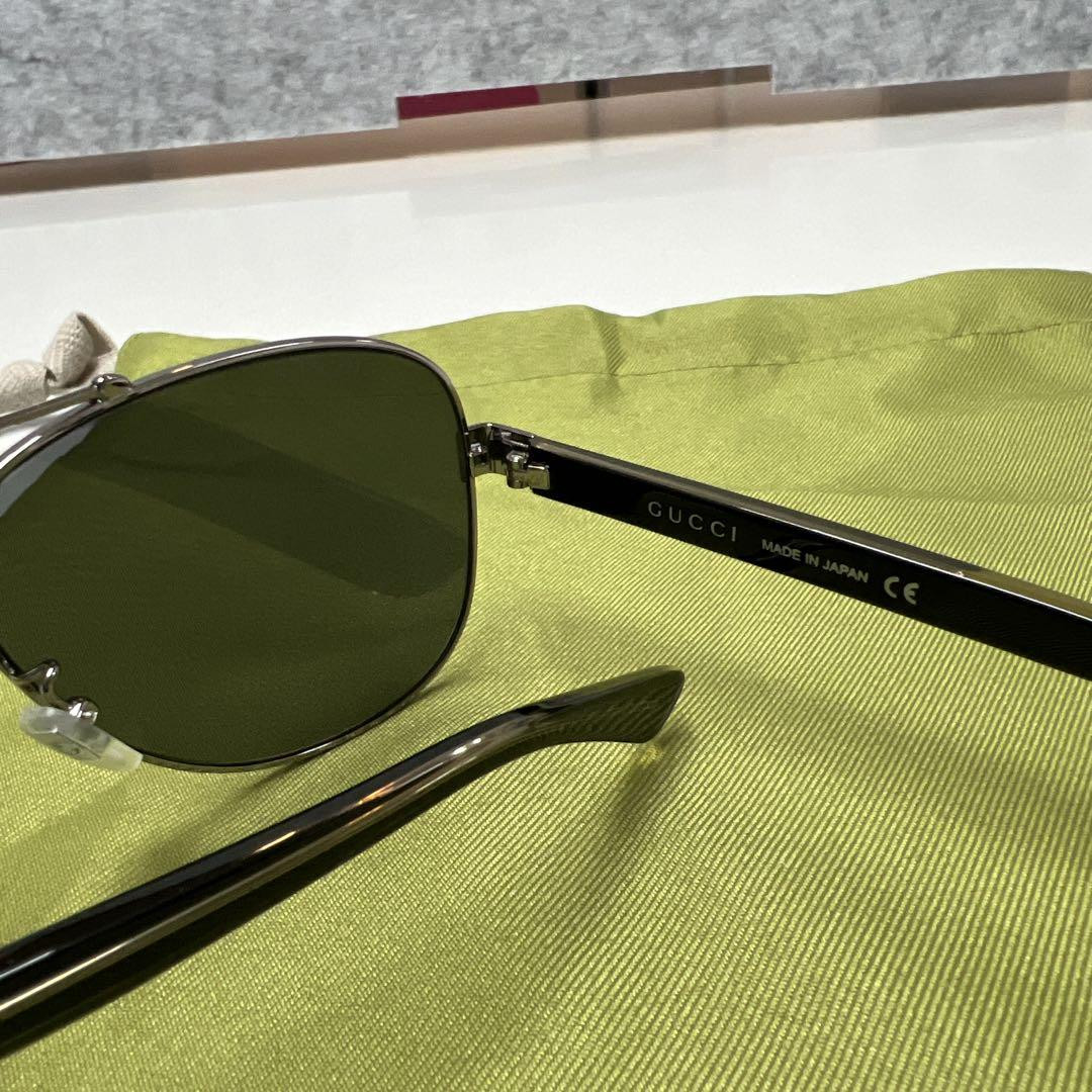 GUCCI Sunglasses GG0528S-007 Frame Ruthenium / Crystal GUCCI Sunglasses GG0528S-007 Frame Ruthenium / Crystal