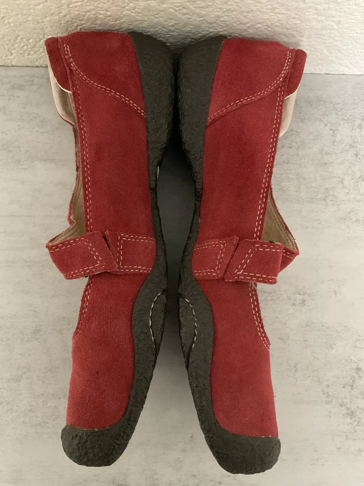 Zapatos planos Keen de cuero rojo Barcelona Mary Jane para mujer 9,5 gamuza sin cordones Foto 2 de 4