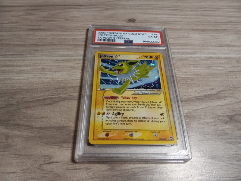 2007 POKEMON EX POWER KEEPERS GOLD STAR #101 JOLTEON-HOLO PSA 6