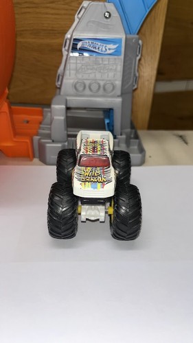 HEISSRÄDER MONSTER LKW WÄHLEN SIE AUS LISTE AUTO RABATTE VERFÜGBAR - Bild 348 von 625