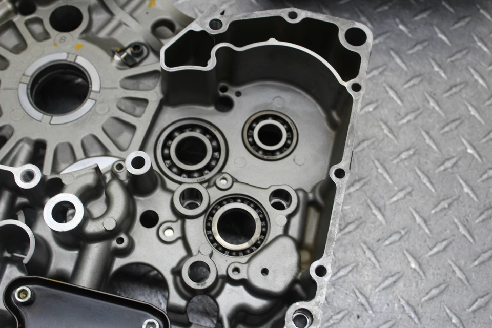 Suzuki vstrom 650 DL650A 2015 ABS MOTOR CÁRTER CÁRTER CÁRTER BLOQUE Foto 3 de 4