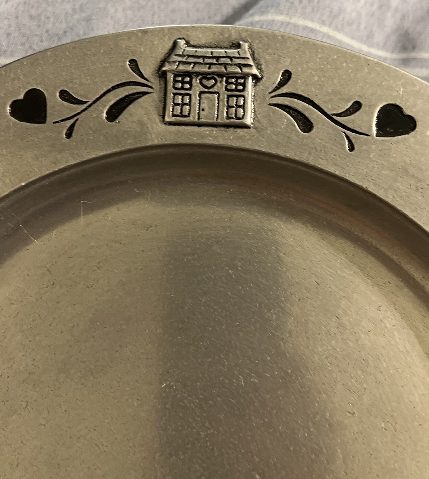 Serving Platter Plate Dish Country House Heart Round 10.5 Vtg No