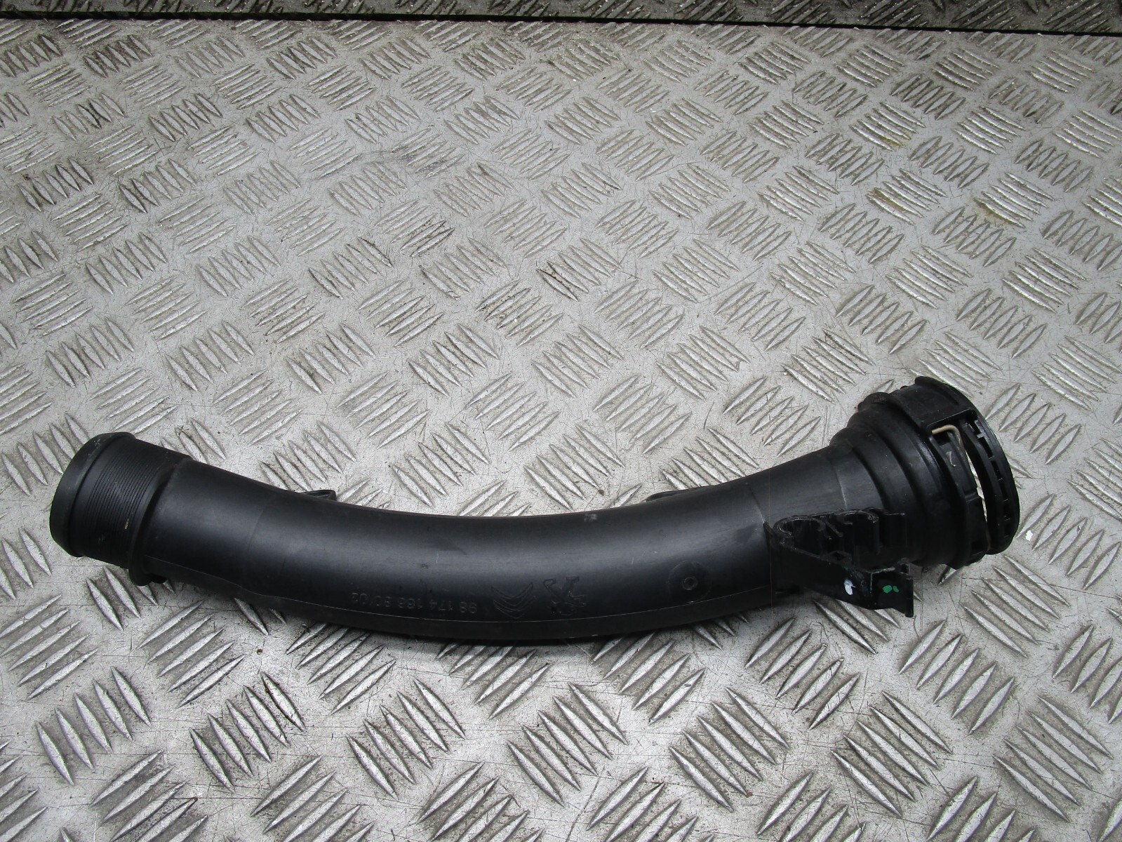 Picture 3 of 5