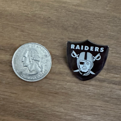 Oakland Raiders NFL Shield Logo Pinback Lapel Pin Black Silver Football