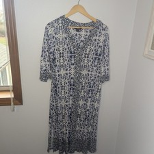 Simply Vera Vera Wang Blue Floral Midi Dress L | Ditsy Floral Mixed Print