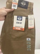 Dockers by Levi's Men's (32x30) Straight Fit Jean Cut Khaki Tech Pants Stretch