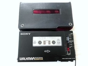 ジャンク】SONY WALKMAN PROFESSIONAL ジャンク】SONY WALKMAN