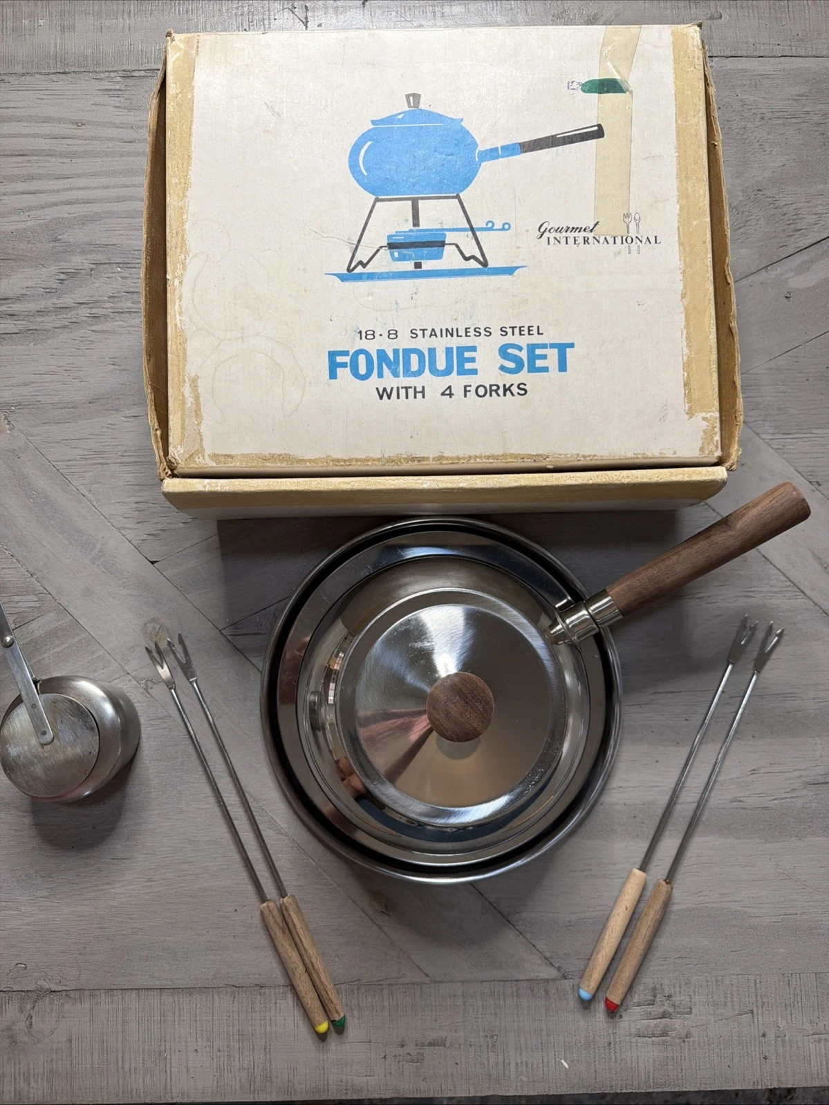 NEW Vintage 70s Fondue Set Stainless Steel Gourmet International
Opens in a new window or tab