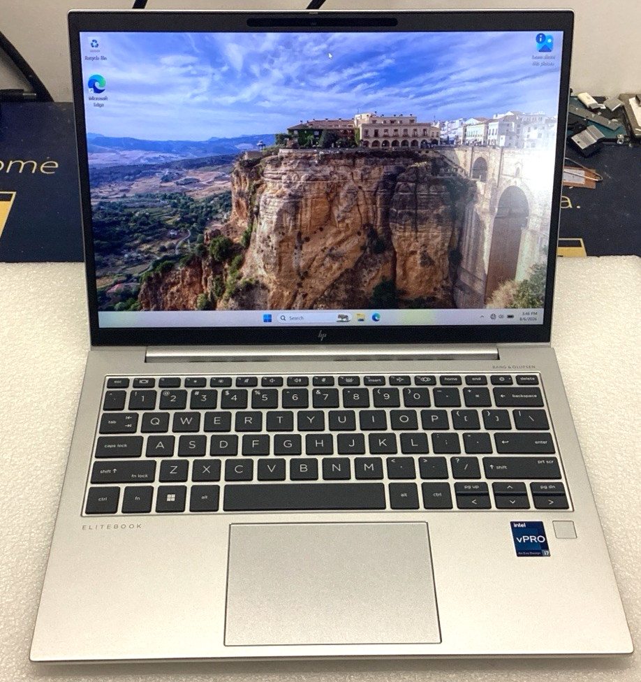 HP EliteBook 830 13" G10 PC WUXGA Intel i7-1365U 1.80GHz 5G WWAN 32GB 2TB M2 SSD