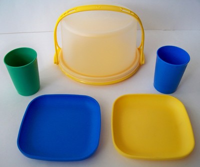 Kids Play Pretend Child Mini Tupperware Cake Taker Plates cups Lot for kitchen