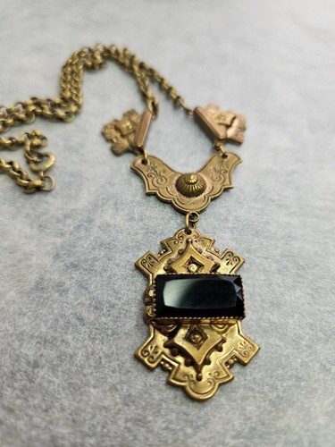Antique Necklace Brass Gold Gilt Black Accent Stone Spring Ring Clasp 7.5" Drop - Picture 7 of 24