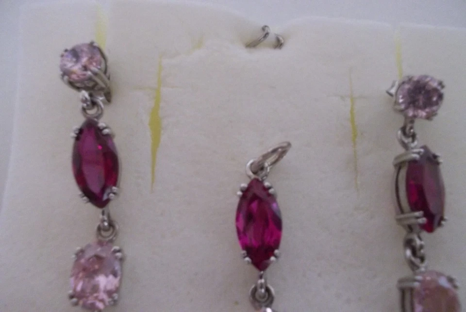 Schmuck-Set Ohrstecker Kettenanhänger Silber 925 mit Steinen lila rosa pink - Bild 4 von 4