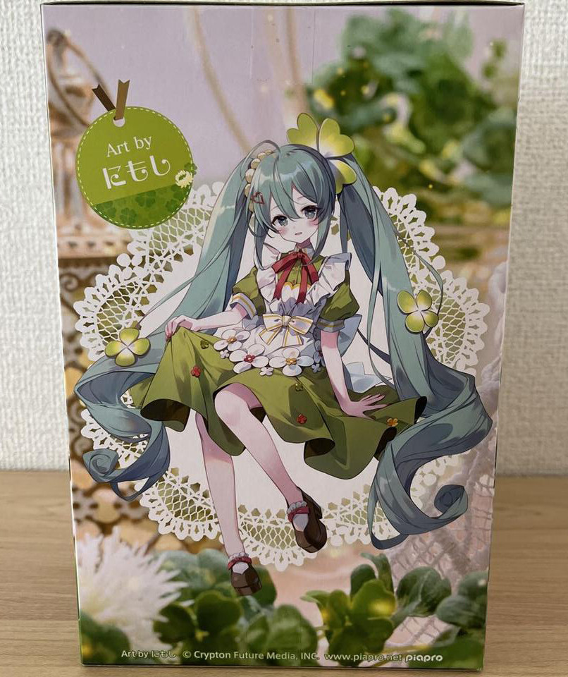 Japan Authentic Hatsune Miku Noodle Stopper Figure Flower