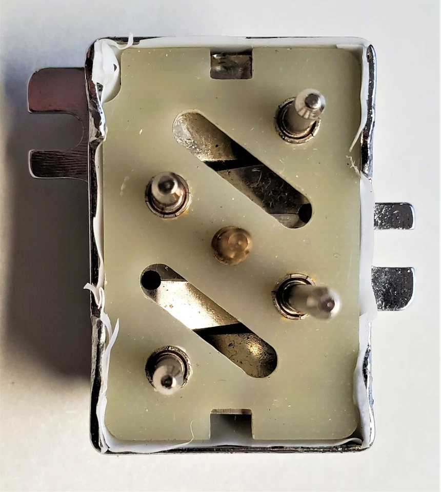 Nuevo interruptor de ventana eléctrica de 2 puertas Buick Riviera & Electra 1974-1976 - 2 botones Foto 2 de 2