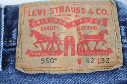 Levi's 550 Men's 42 x 32 Relaxed Fit Denim Jeans #B794 - Picture 3 of 7