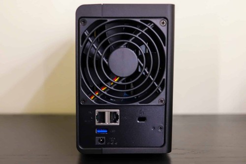 Synology DiskStation DS220+ NAS Desktop with 2 x 12 TB HD - Afbeelding 4 van 4