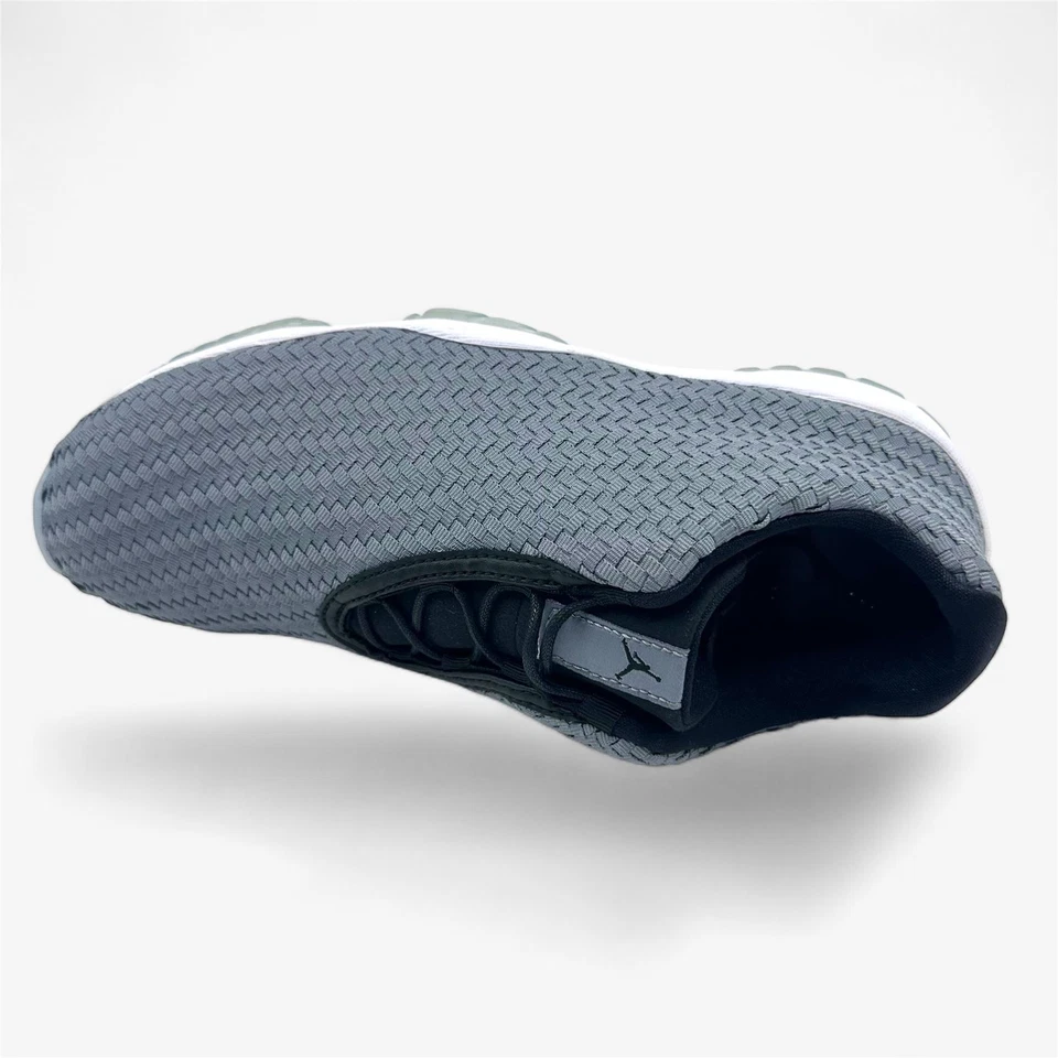 Zapatilla deportiva Jordan Air Jordan Future Low Cool gris negro blanco para hombre Foto 4 de 4