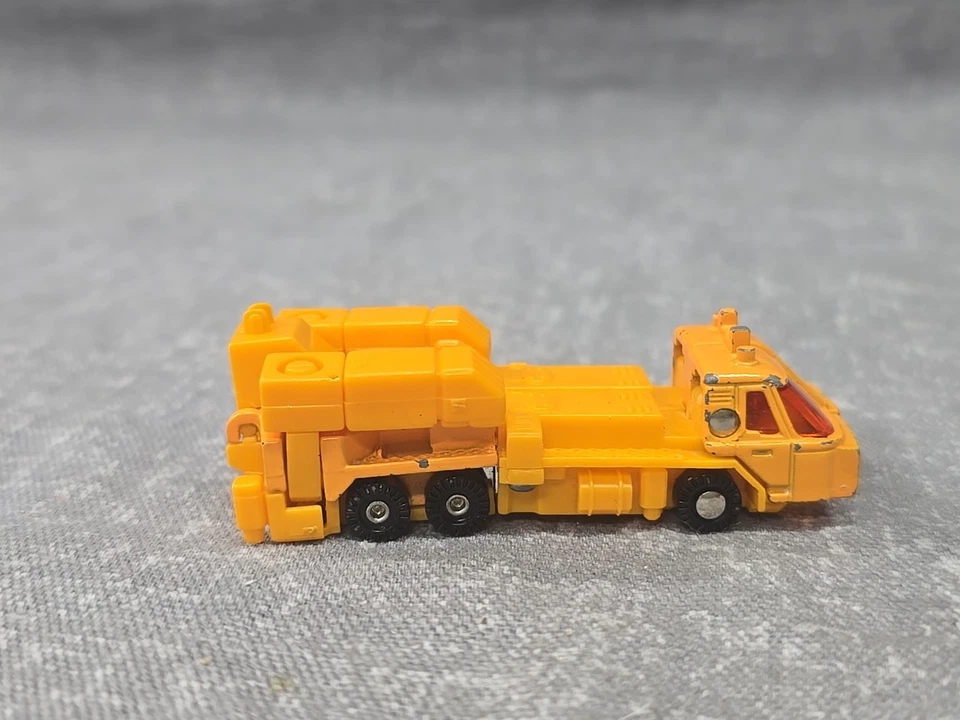Vtg 1983 TRANSFORMERS Go Bots MR-24 Crane Hook Truck Bandai Japan gobots - Image 3 of 4