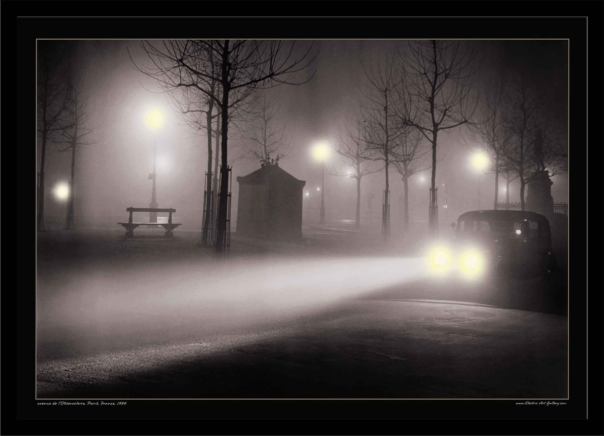 Brassai　Paris de nuit　PARIS BY NIGHT Brassai PARIS DE NUIT PARIS BY NIGHT First Edition 1933