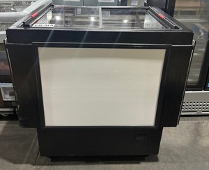 2020 THERMELL TM70 REACH IN SLIDING DOOR REFRIGERATED MERCHANDISER