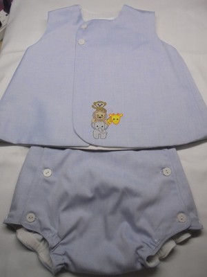 6 Month /15-18 lb.-Baby Outfit-Embroidered  Stacked Animals'' Top/Diaper Cover
