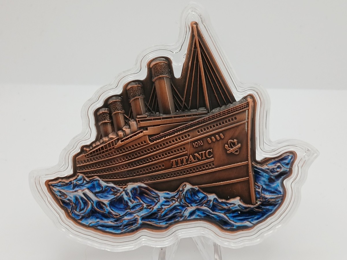 2025 Titanic Ship Shaped 5 oz .999 Pure Copper Colorized High