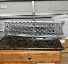 Land Rover Range Rover HSE and SC 06-09 Front Grill Grille with Logo DHB500182