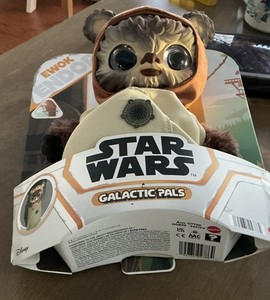 最終値下　マテル スターウォーズ GALACTIC PALS ベビー イウォーク Disney Star Wars Galactic Pals Ewok Plush New with Box – I Love
