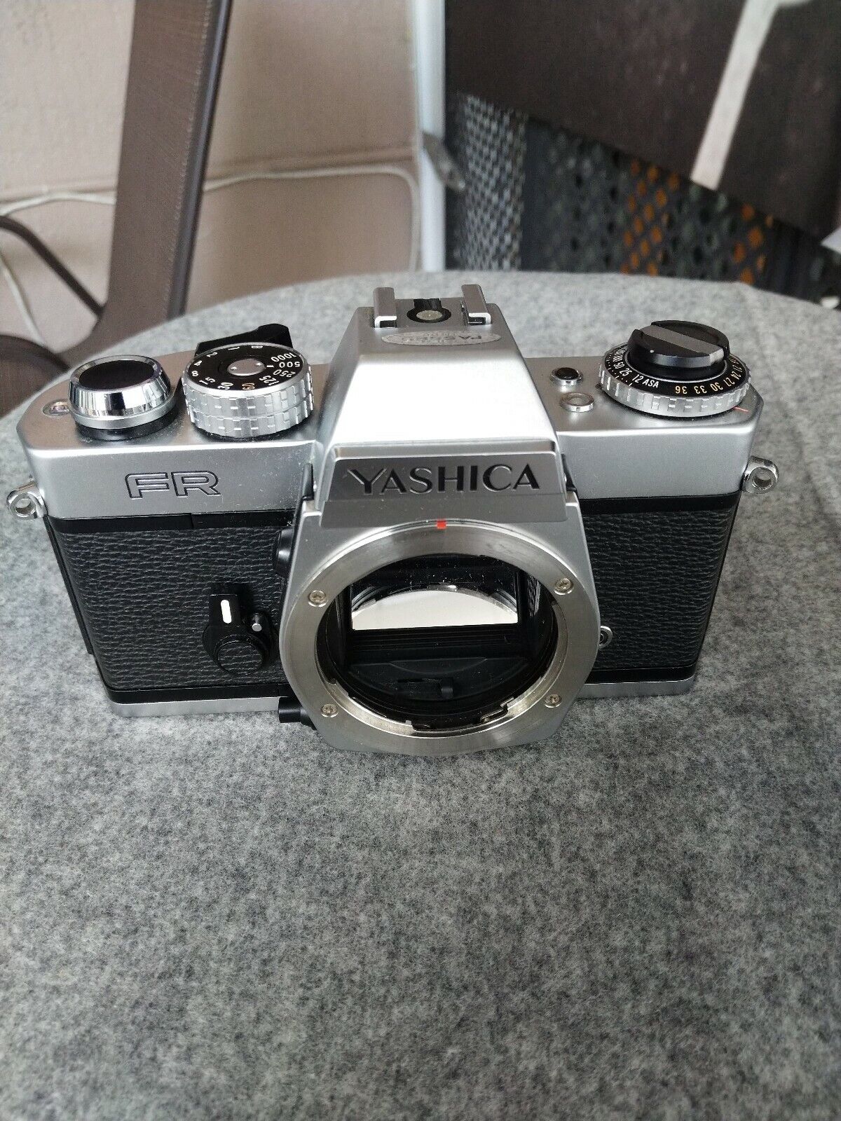 Yashica FR Needs Work 2021 autumn and winter new Shutter Does Large special price !! Not