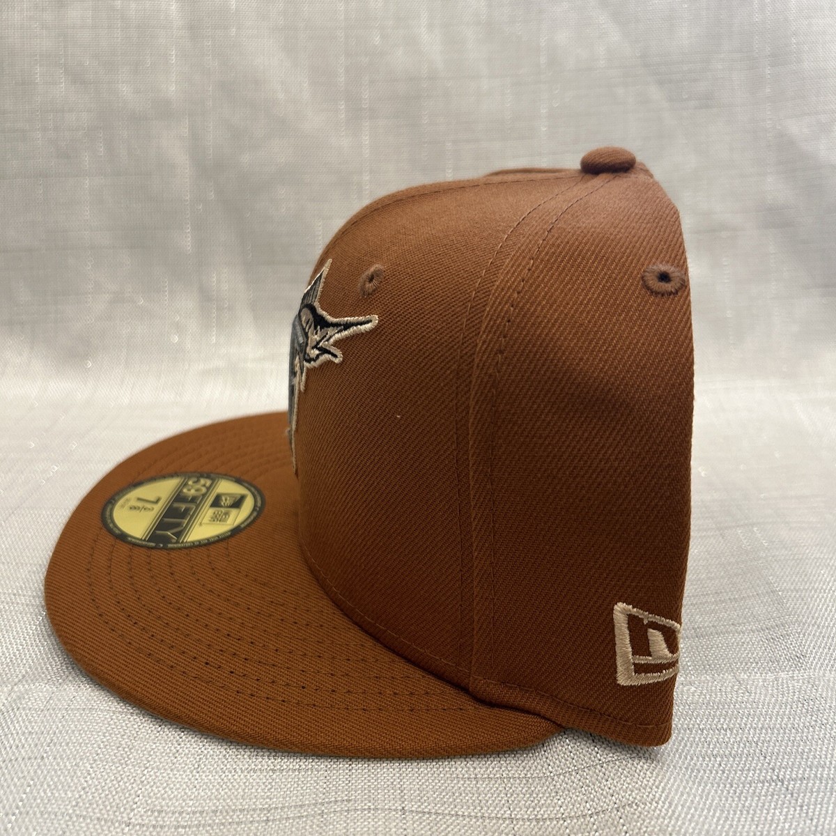 New Era 59FIFTY Florida Marlins Silver Fox 10th Anniversary Brown