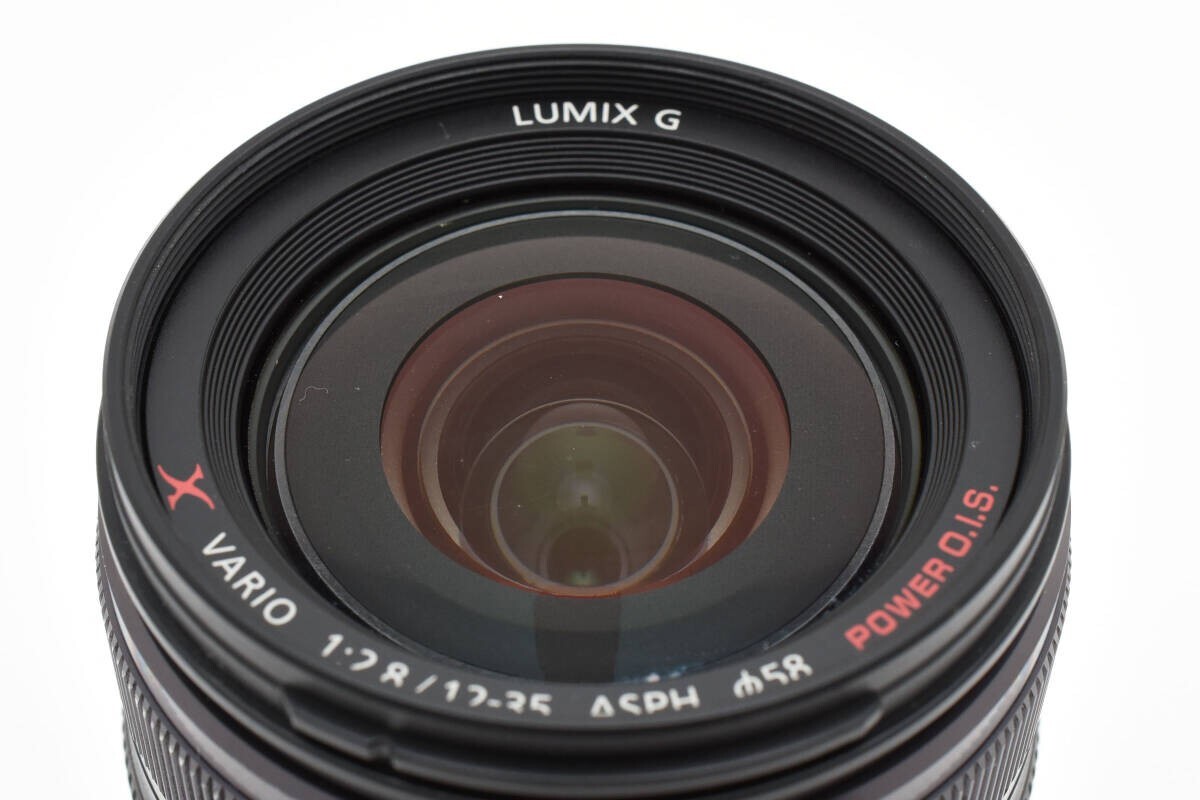 Panasonic LUMIX G X VARIO 12-35mm F2.8 ASPH. POWER O.I.S. H Panasonic LUMIX G X VARIO 12-35mm F2.8 ASPH. POWER O.I.S. H