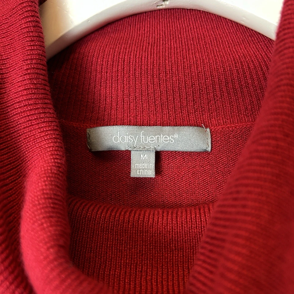 Vestido para mujer Daisy Fuentes rojo mediano manga larga funda cuello falso tejido largo Foto 3 de 4