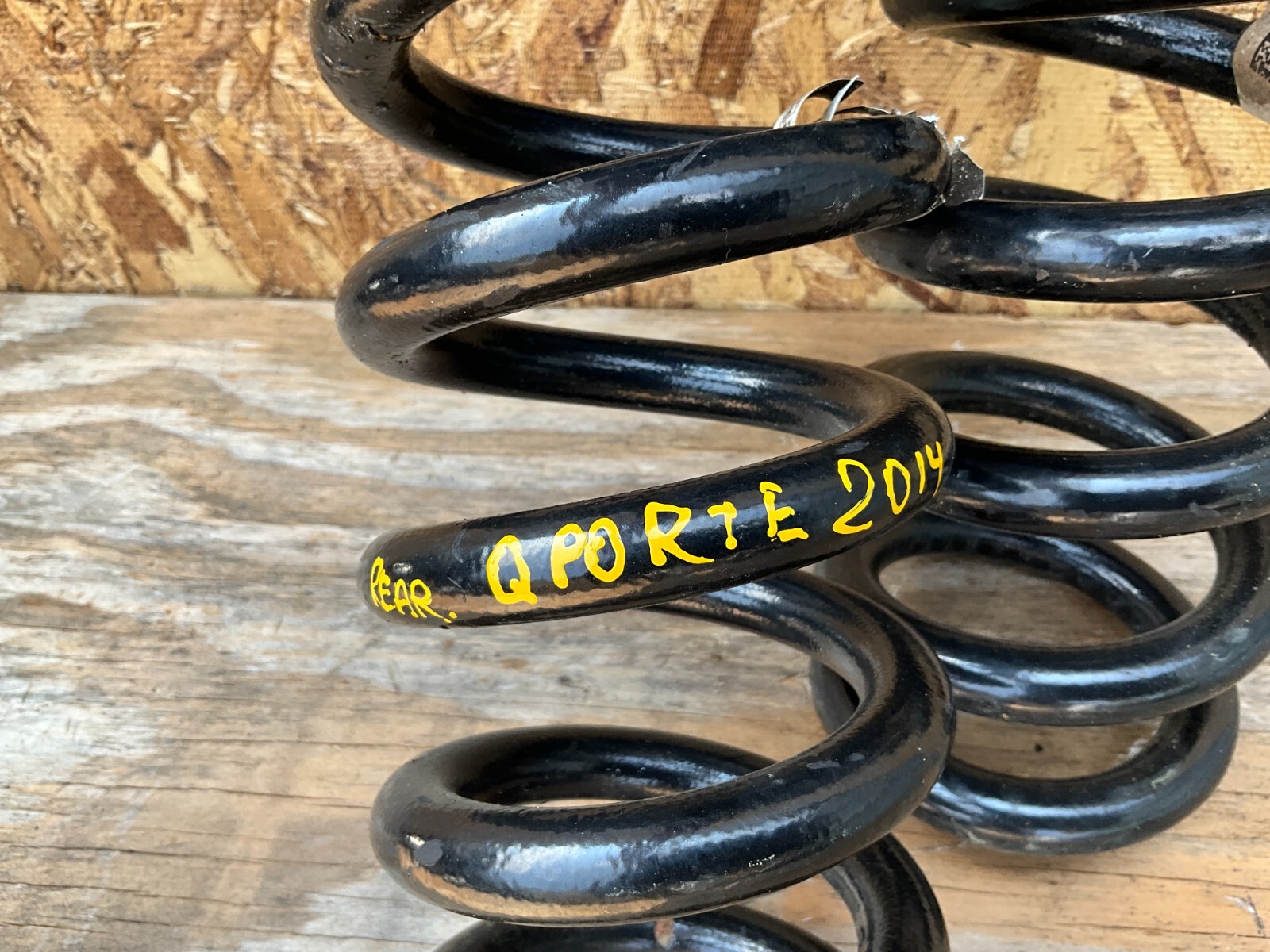 💎2014 - 2017 MASERATI GHIBLI QPORTE REAR LEFT & RIGHT SIDE COIL SPRING OEM