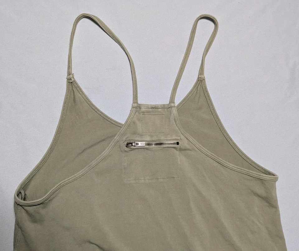 Mono mameluco Free People Movement Hot Shot - Mujer XS Verde Usado en Excelente Condición Foto 4 de 4