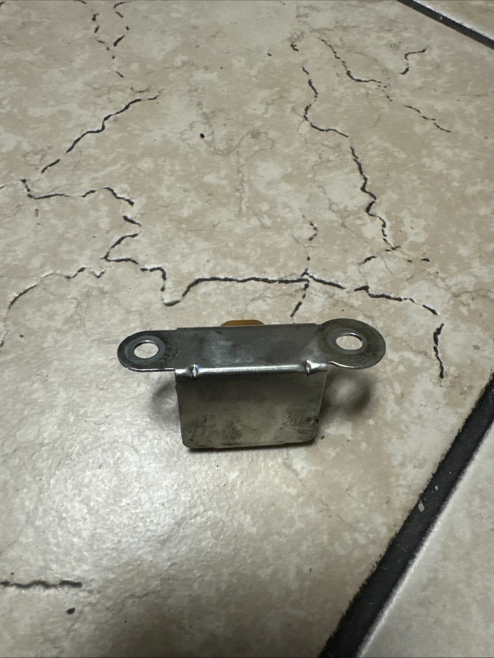 BMW 650i 2008 cupé E63 acelerador velocidad módulo de accionamiento dinámico sensor C37 Foto 2 de 2