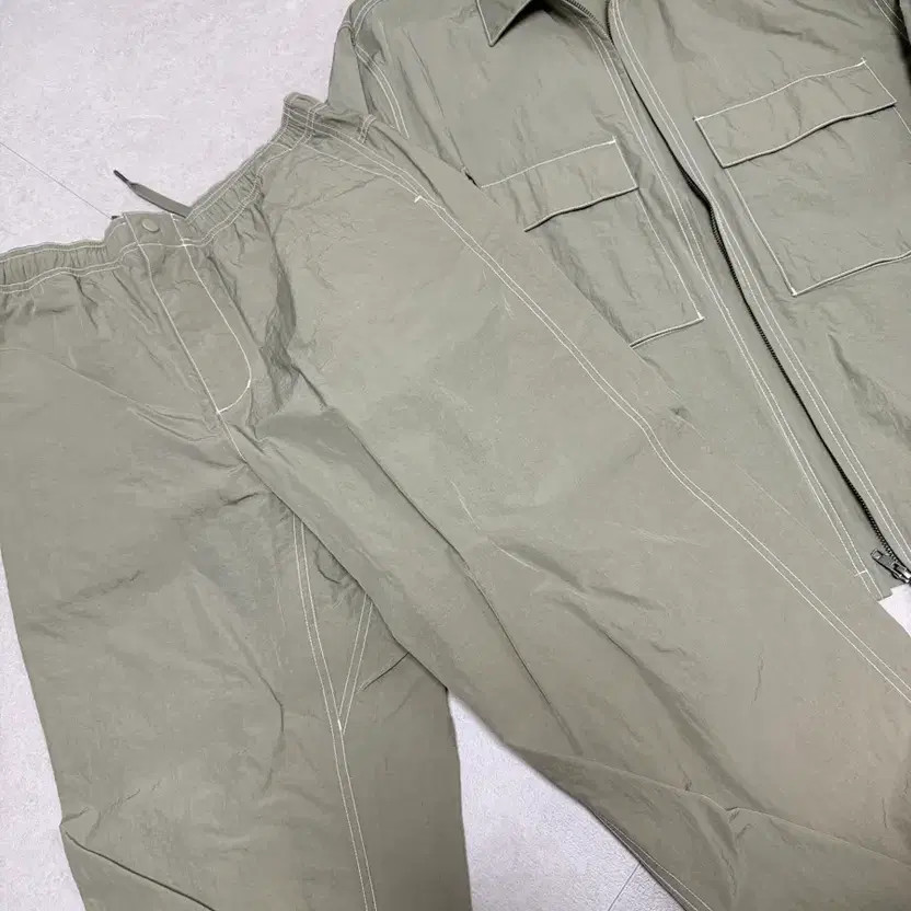 Discovered Neverfull Nylon Setup - Stylish and Ve… - image 1